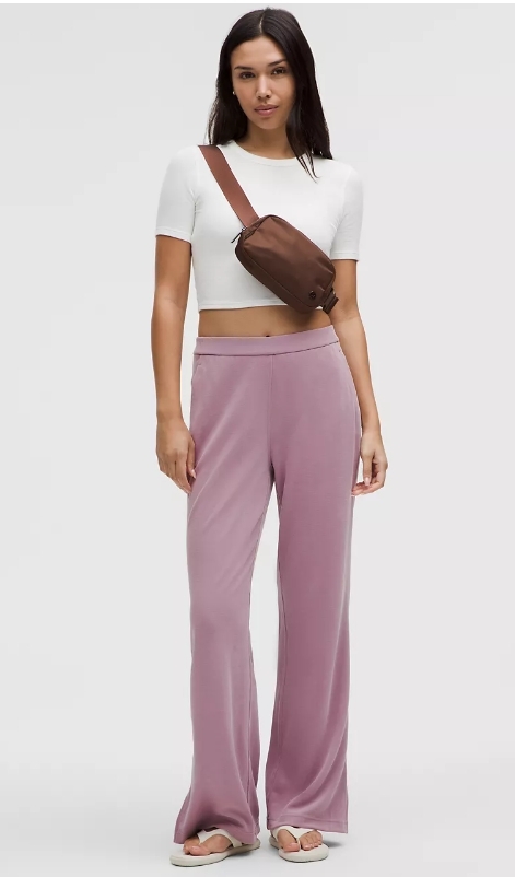 Lululemon Everywhere斜挎包 1L，29加元