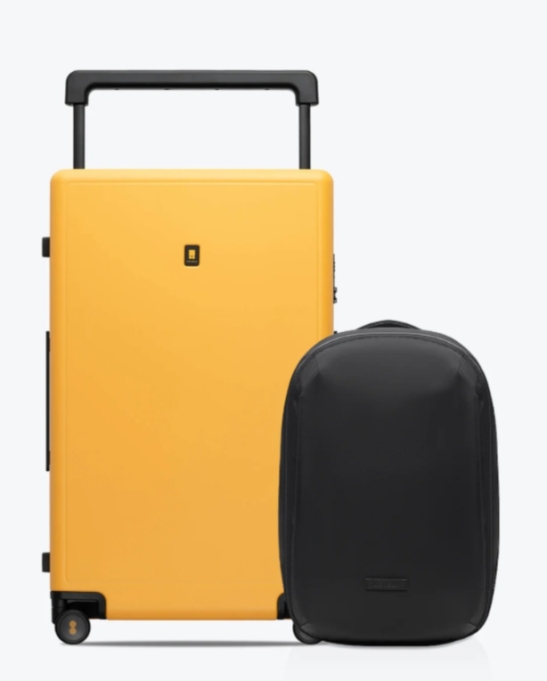 Voyageur 行李箱和背包套装415.99元