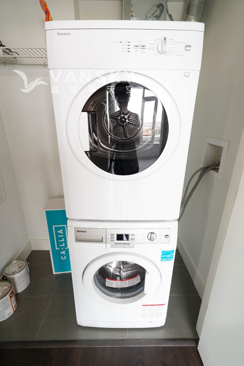 250215222332_13_washer_dryer.jpg