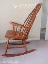 实木摇椅 和皮沙发出售