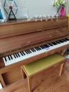 旧钢琴，音色完好。免费自取！