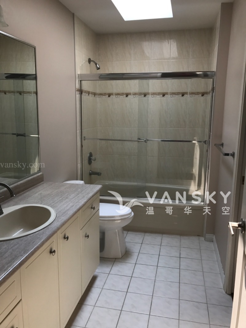 250408103122_Washroom.jpeg