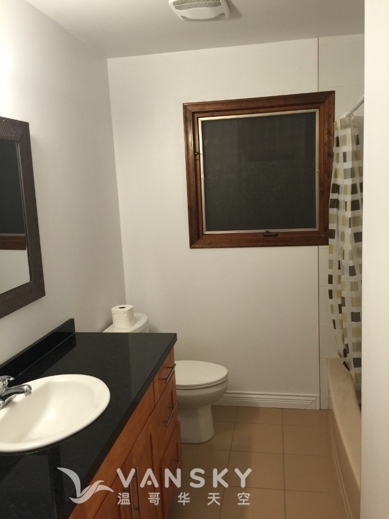 251020153442_bathroom.JPG