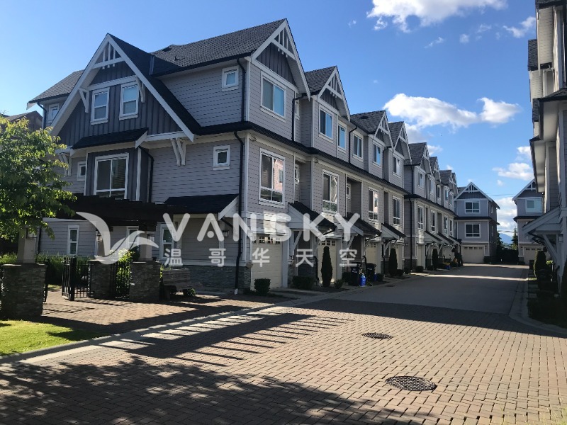 251022124852_BirchHome-房外.jpg