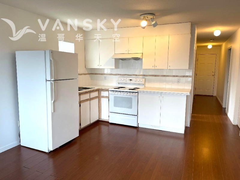 260416141412_4b-Kitchen.JPG