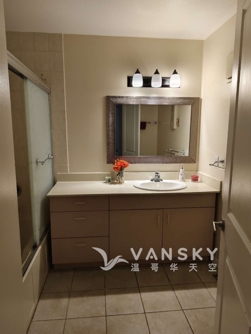 260603120351_BATHROOM.jpg