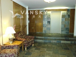 260615145447_1464653572_lobby_may_2011.jpg