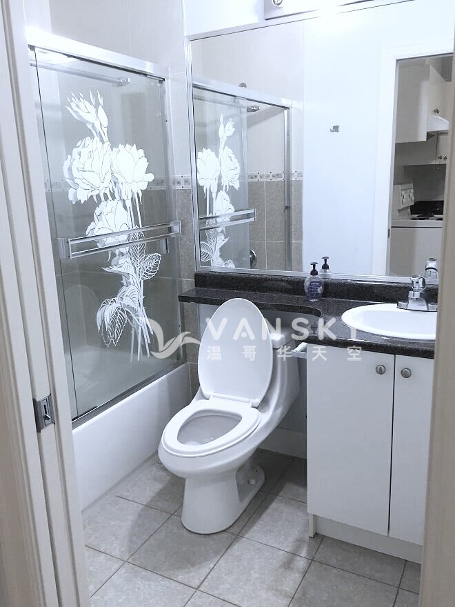 260620205317_1b1b-washroom.jpg