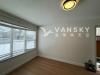 一独立出入单间带卫生间明亮一楼近Burnaby highgate edmond