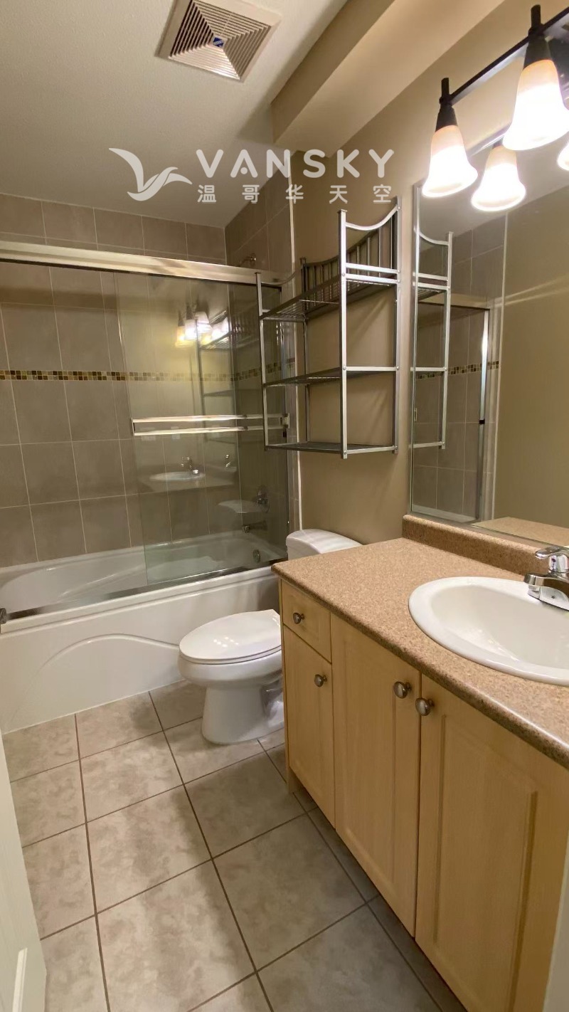 260629190422_Bathroom.jpg