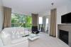 Brentwood 精装带家具两房两卫公寓出租安静花园景观全新地板