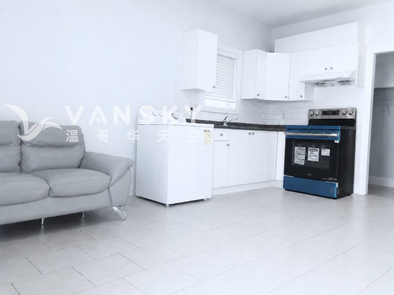 260701213235_1b1b-kitchen-new-stove.png