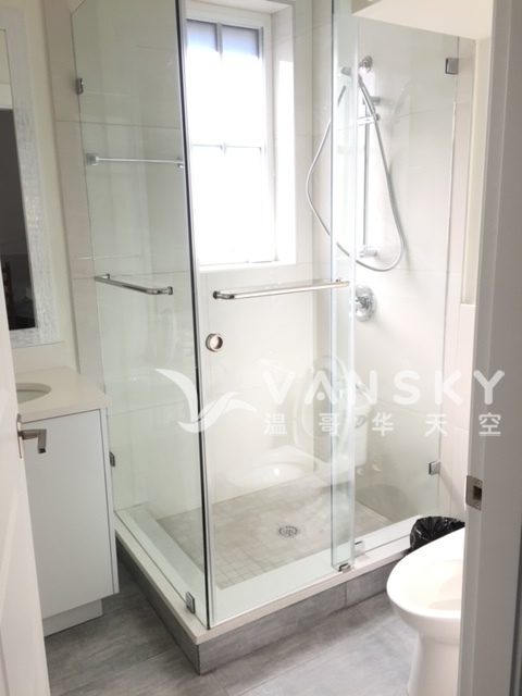 260713013943_Bathroom.jpg