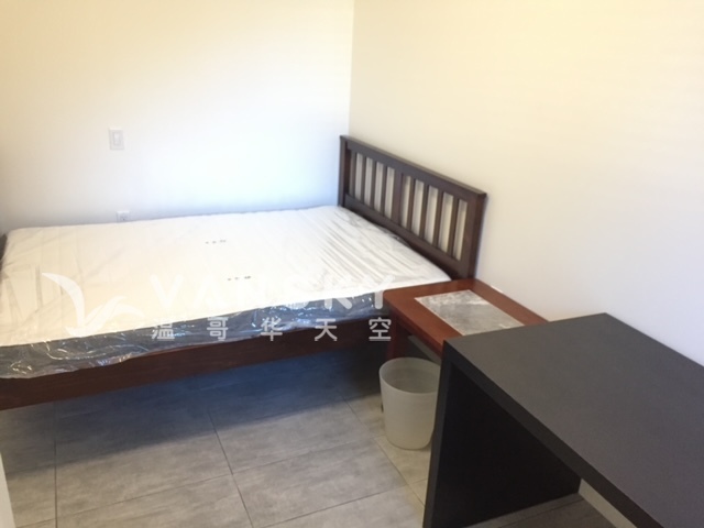 260713013944_Bed.jpg