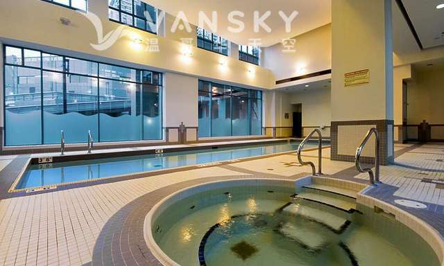 260716143715_950-cambie-Jacuzzi.jpg