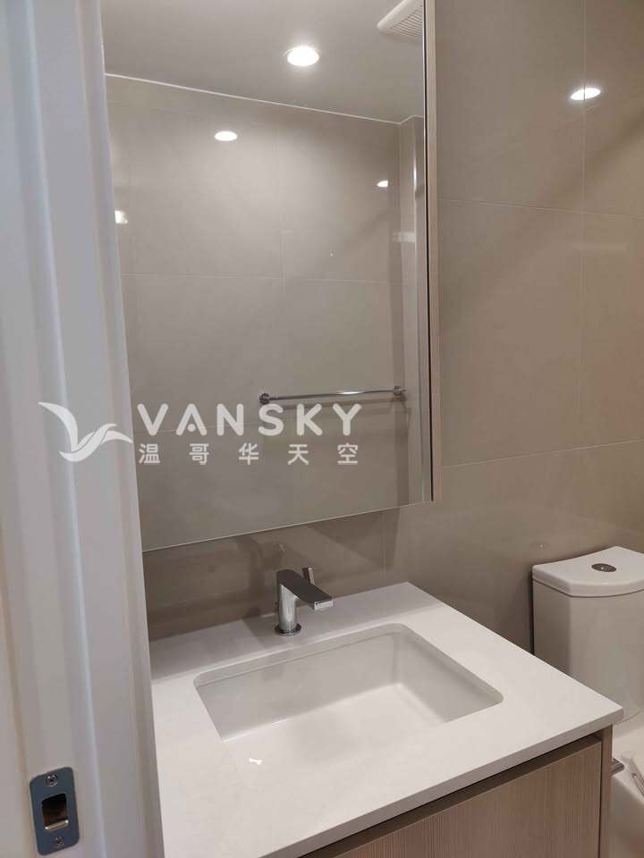 260803013520_washroomsink.jpg