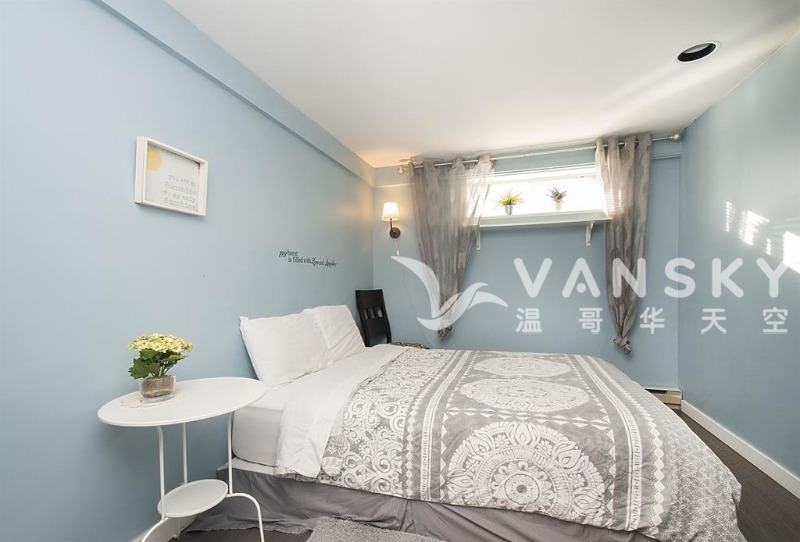 260820152549_bedroom.jpg