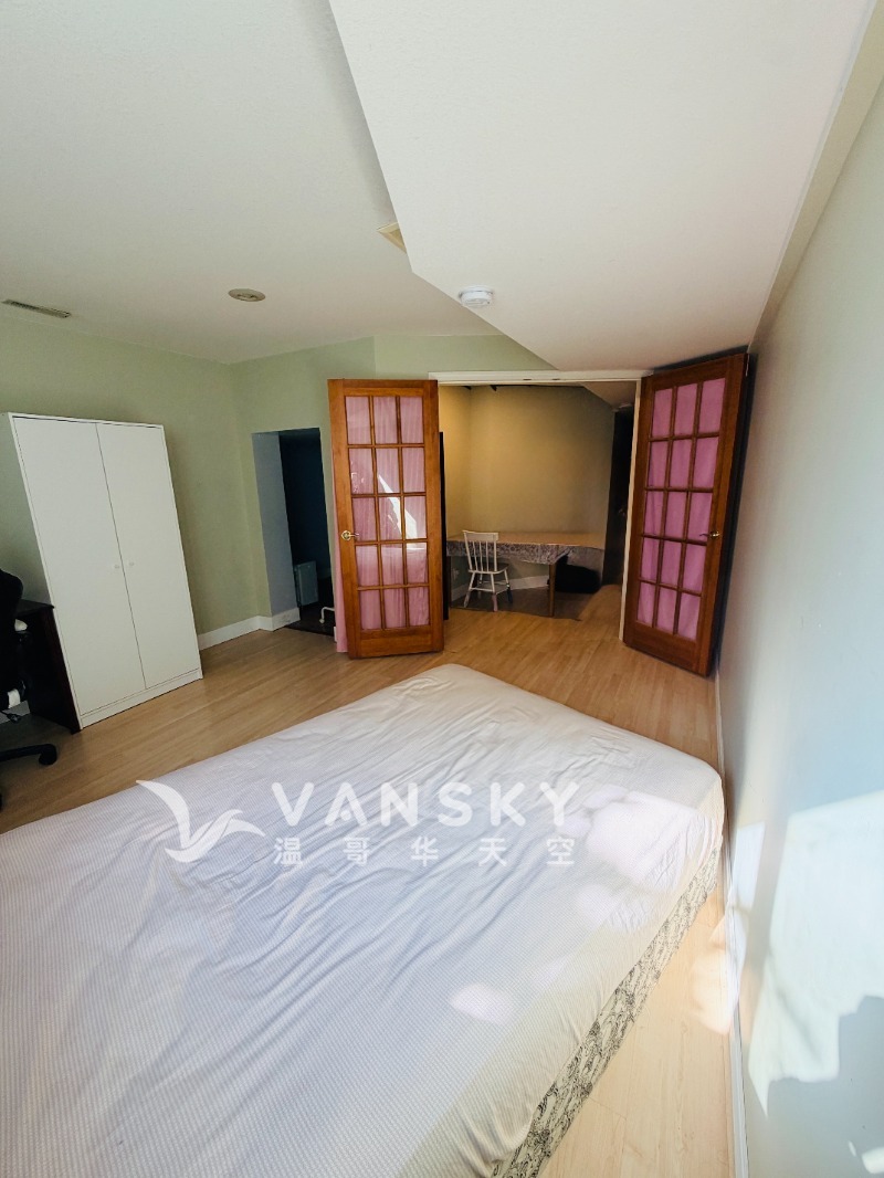 260821123318_roomB4.jpg