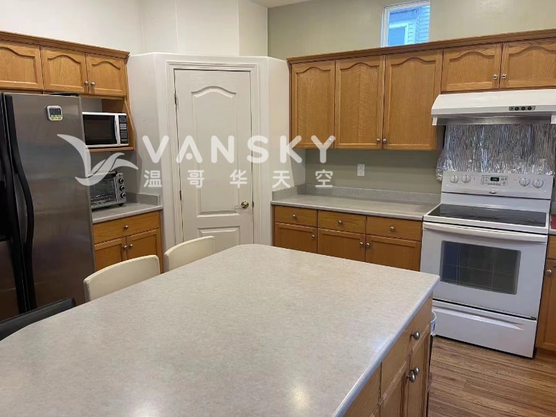 260824113213_kitchen1.jpg
