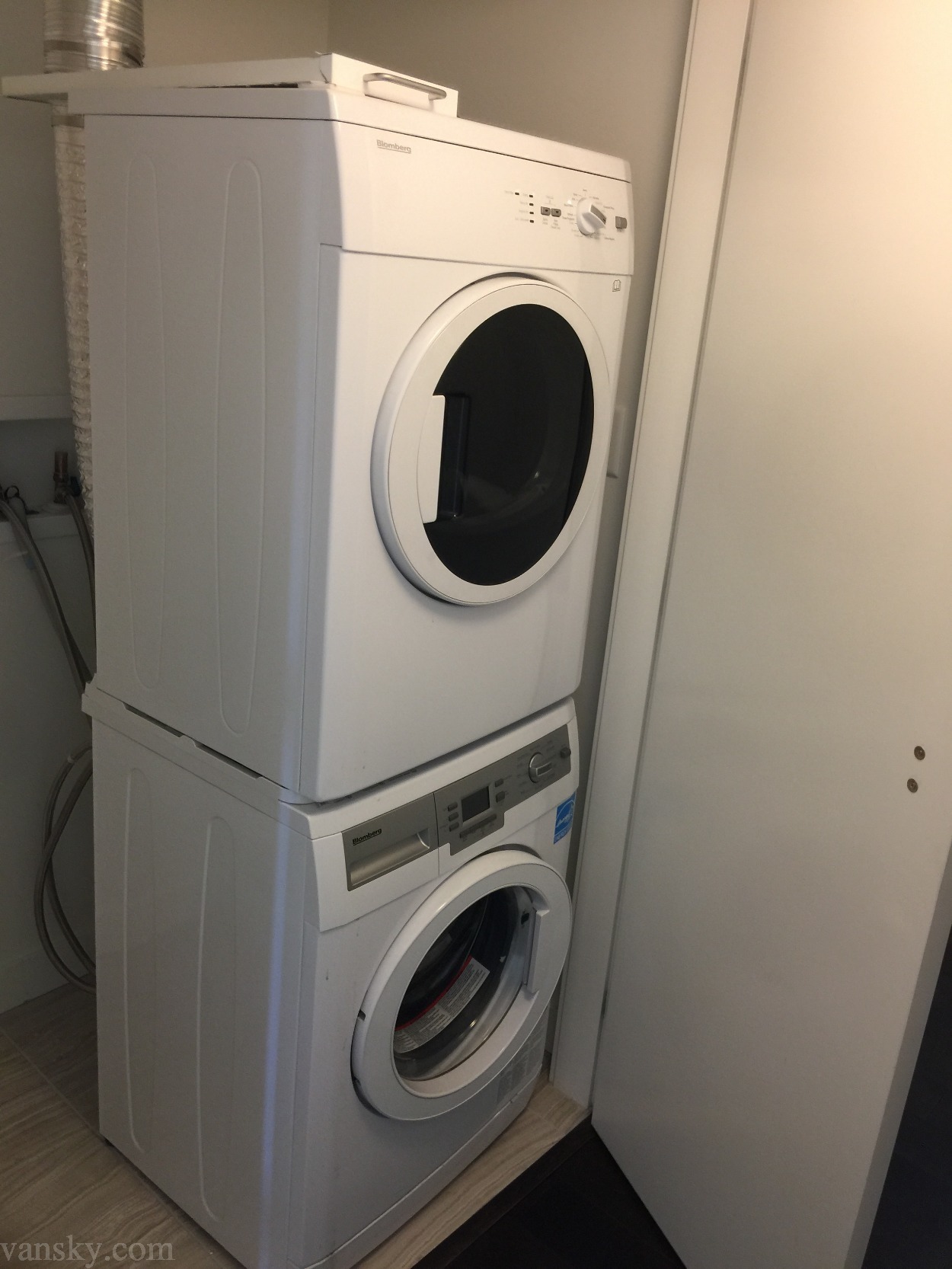 211220112544_Laundry.jpeg