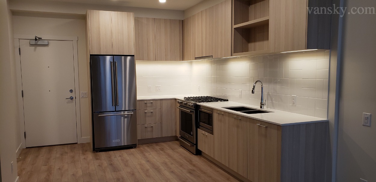 220121164550_kitchen.jpg