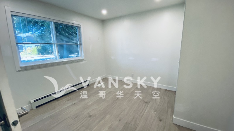 260731225701_Master_bedroom.jpg