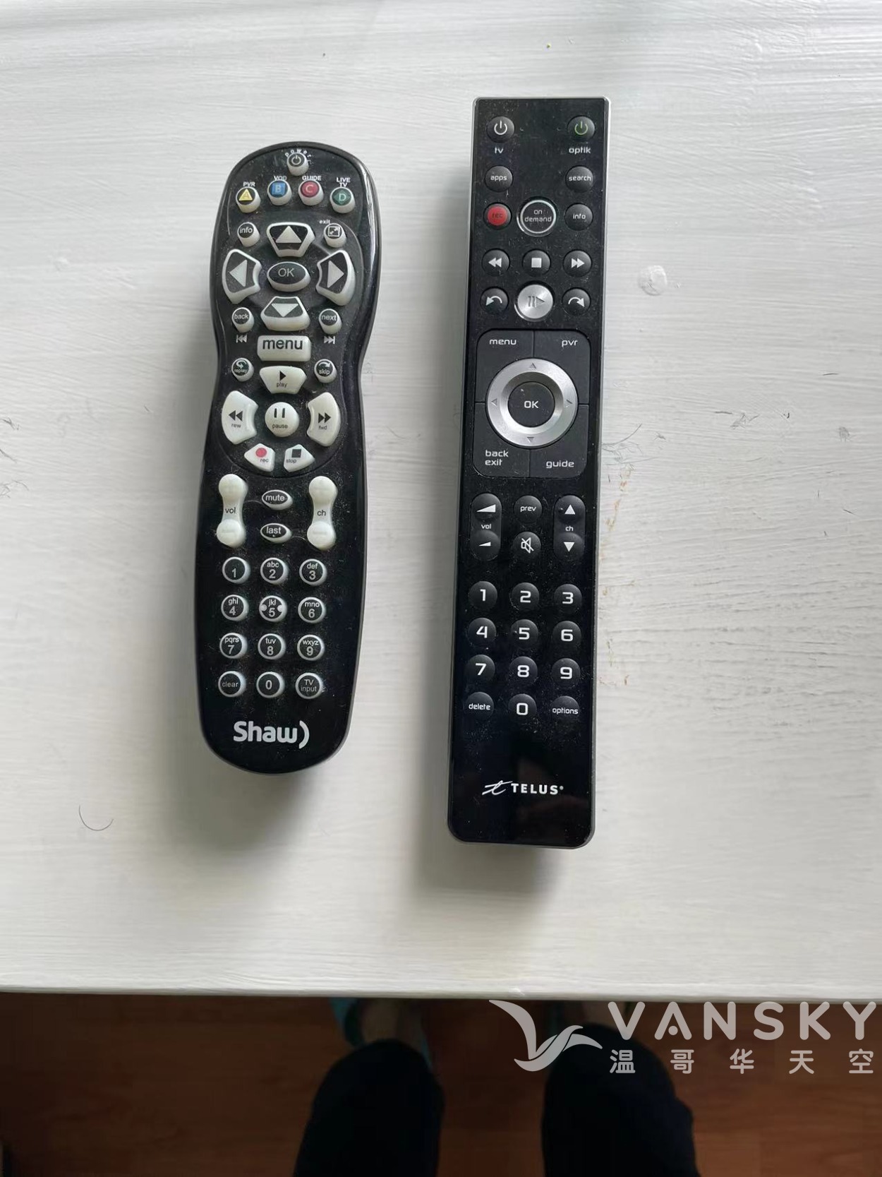 220809180701_TVREMOTE.jpg