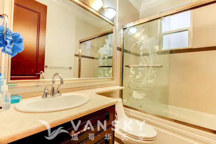 230715154157_bathroom.jpeg