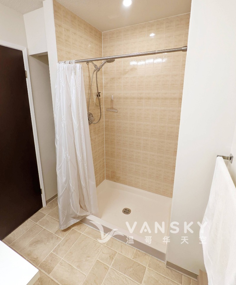 260722191851_master_bath_2.jpeg
