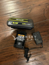 RYOBI 40V 锂离子 2.0 安时电池充电器