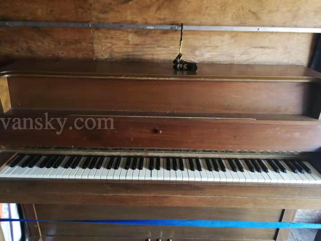 191106113239_piano.png