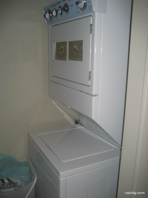 150713111750_washer.dryer.JPG