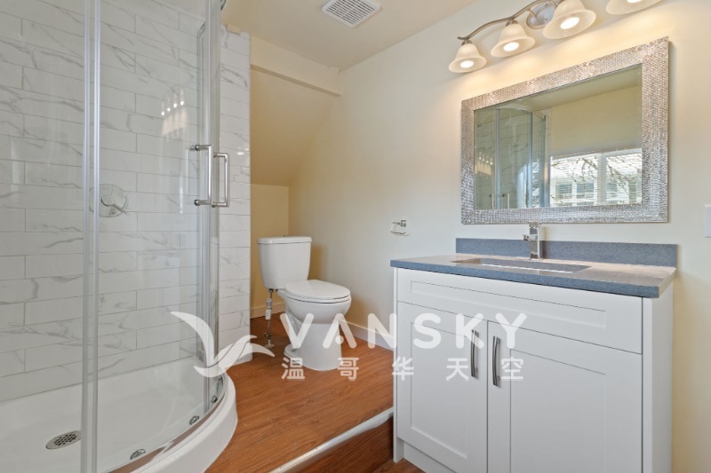 260805210005_24-web-or-mls-24.jpg