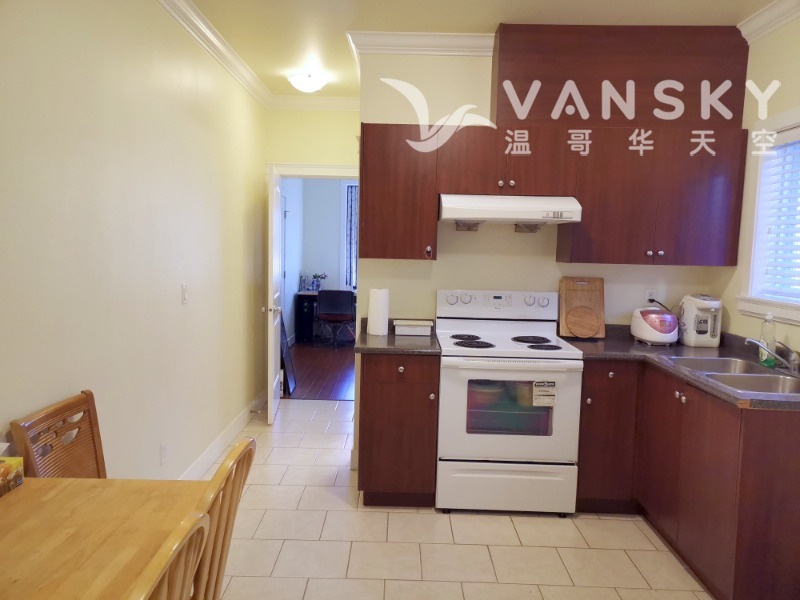 260801151603_3-kitchen.jpg
